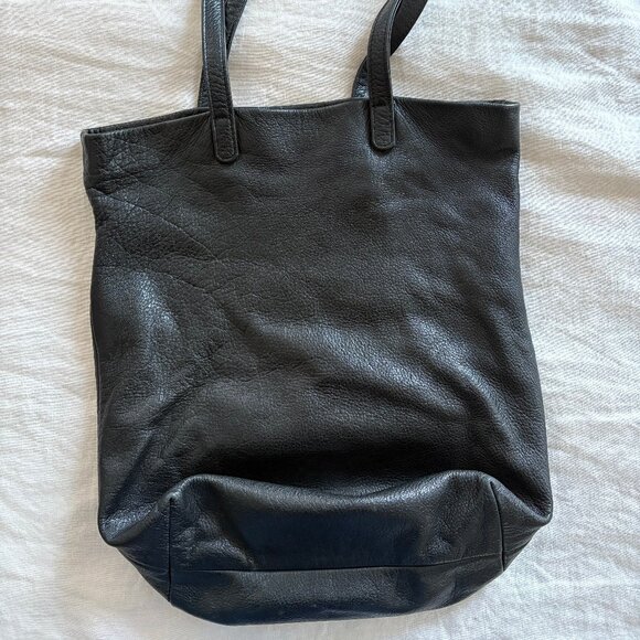 BAGGU Handbags - BAGGU Black Leather Tote Bag